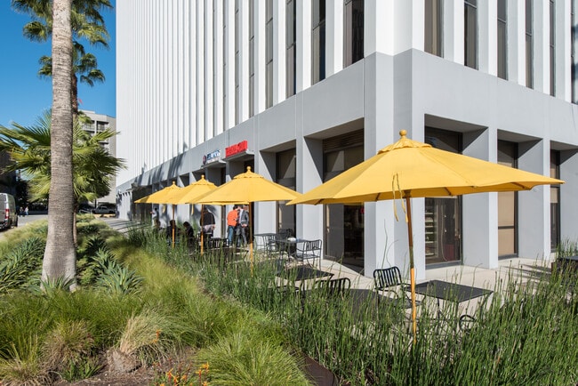 More details for 5901 W Century Blvd, Los Angeles, CA - Office to Rent