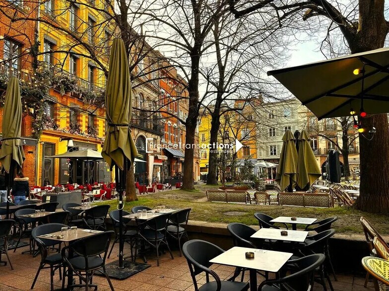 Retail in Toulouse to rent - Building Photo - Image 3 of 3