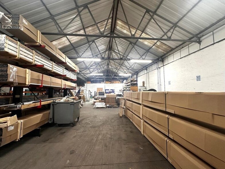 Mackadown Ln, Birmingham to rent - Interior Photo - Image 3 of 8