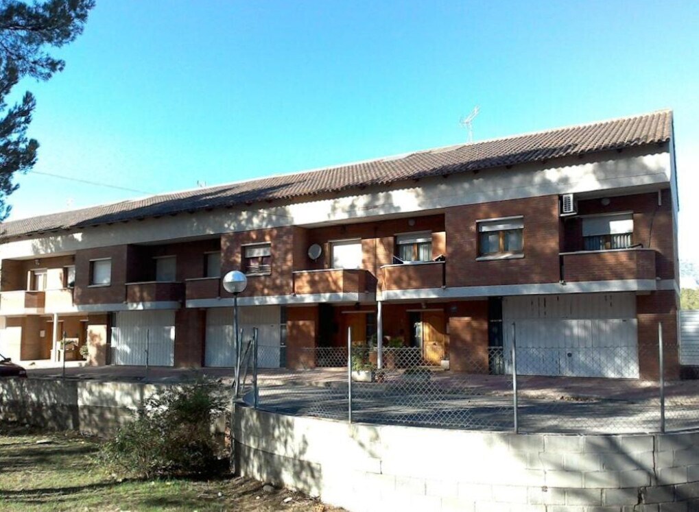 Build-to-Rent in Sant Esteve Sesrovires, Barcelona for sale Primary Photo- Image 1 of 2