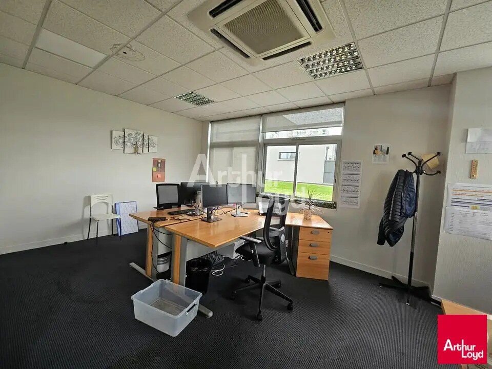 Vente Bureaux 609 m² - Photo 1