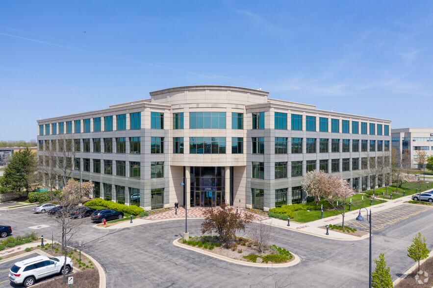 2700 Patriot Blvd, Glenview, IL for rent - Building Photo - Image 1 of 14