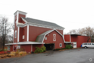 700 Columbia Tpke, East Greenbush, NY for sale Primary Photo- Image 1 of 1