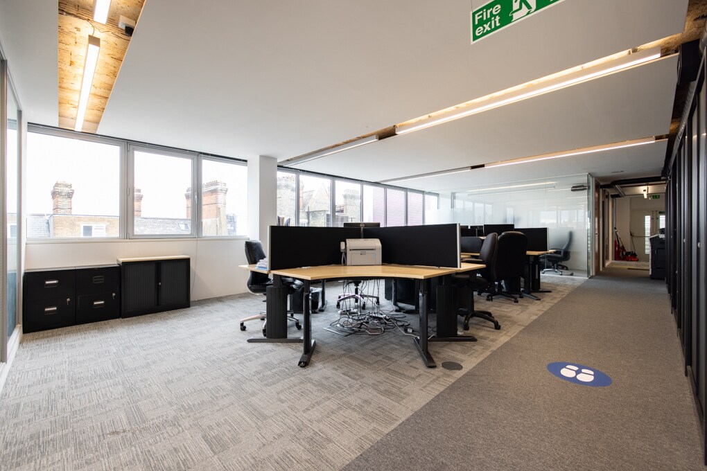 10-16 Elm St, London for sale Interior Photo- Image 1 of 1