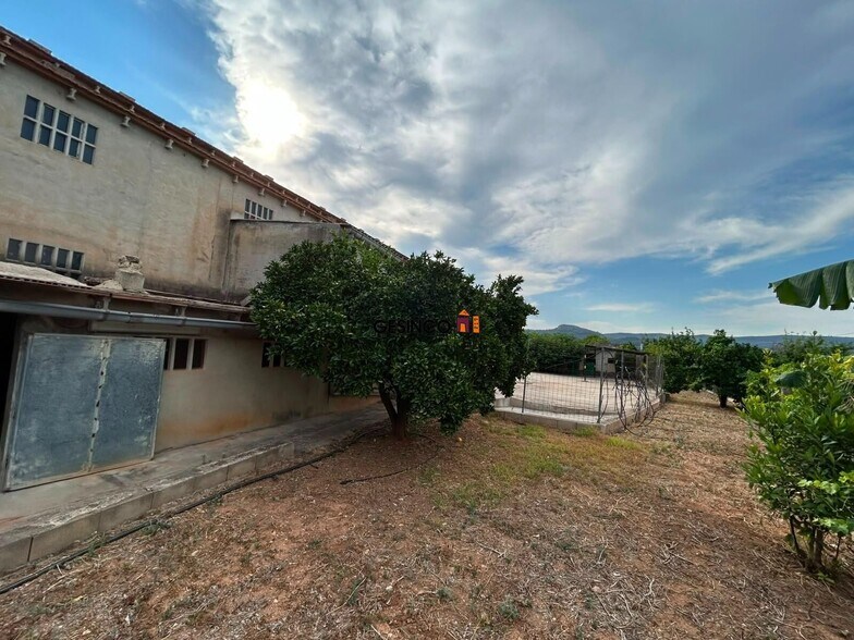 Industrial in Torrella for sale - Building Photo - Image 3 of 18