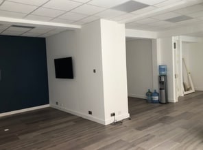 89-90 High St, Windsor to rent Interior Photo- Image 1 of 2