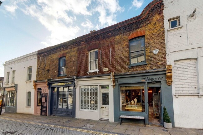 More details for 4 Charlton Pl, London - Retail to Rent