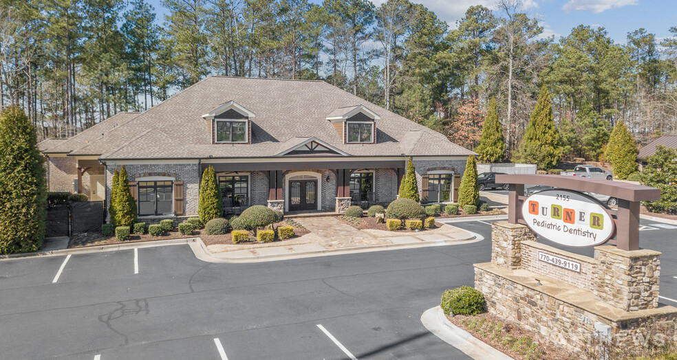 2155 Cedarcrest Rd, Acworth, GA for sale - Primary Photo - Image 1 of 1