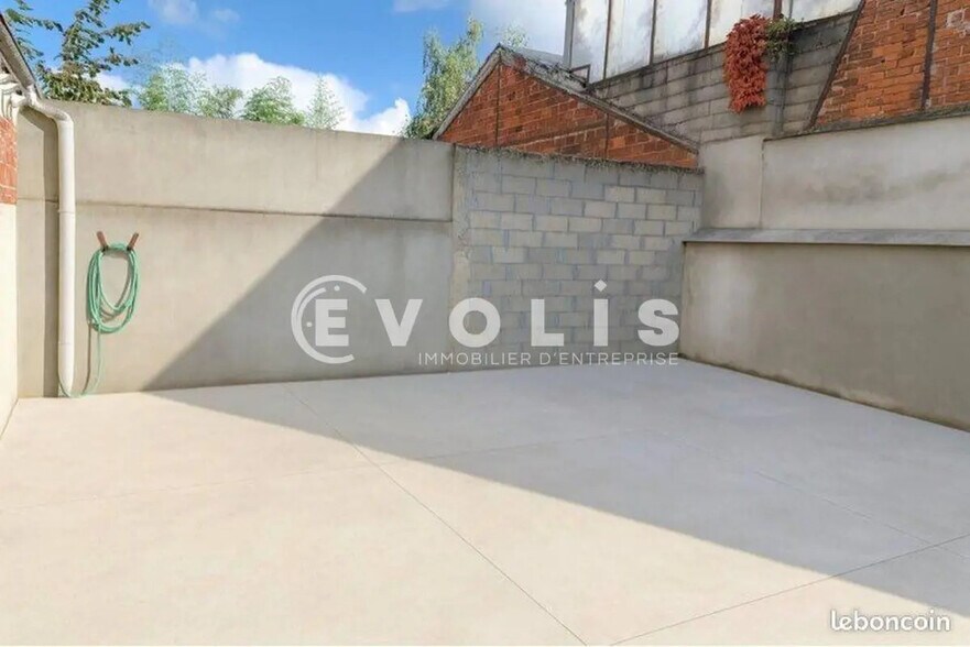 Office in Gentilly to rent - Building Photo - Image 2 of 3