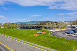 300 Jubilee Dr, Peabody, MA for rent Building Photo- Image 1 of 14