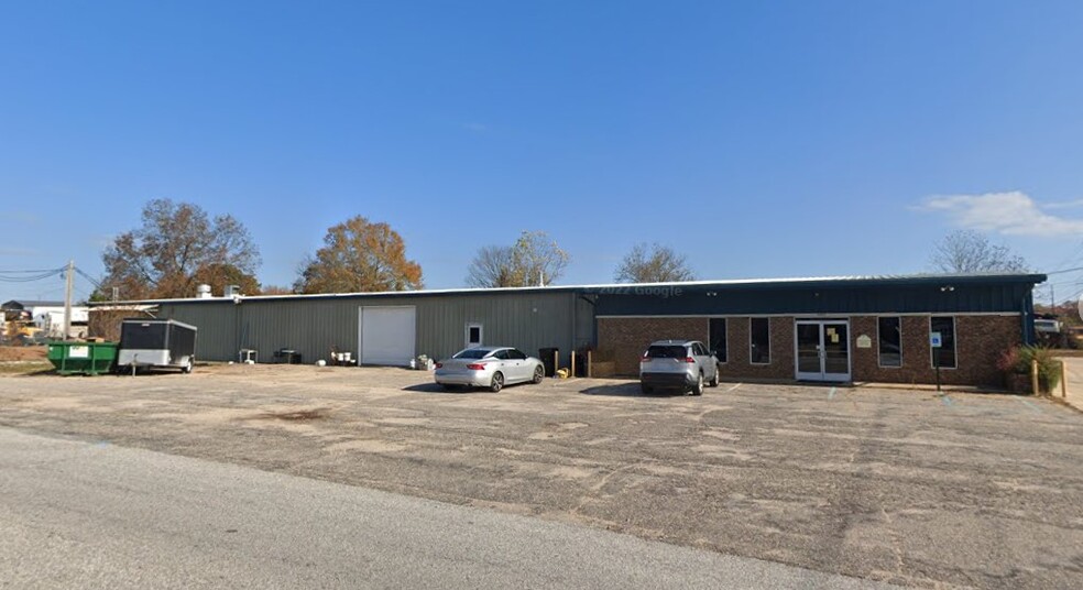 1801 Market St, Opelika, AL for rent - Building Photo - Image 1 of 6