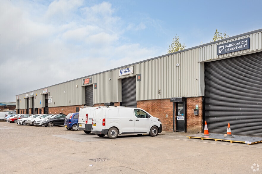 Bontoft Ave, Hull to rent - Building Photo - Image 2 of 2