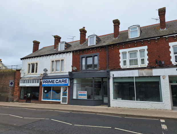 5 Queen St, Horsham for sale Building Photo- Image 1 of 1