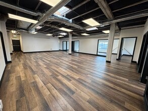 6770 McKinley St, Sebastopol, CA to rent Interior Photo- Image 2 of 10