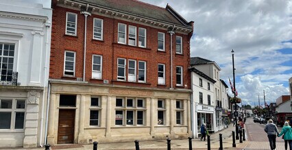 13 Market Pl, Stowmarket to rent Building Photo- Image 1 of 3
