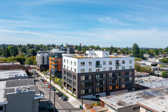 320 N 85th St, Seattle, WA for rent Building Photo- Image 1 of 5