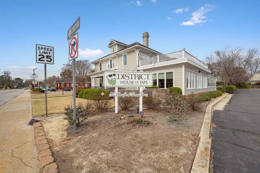 1240 Fort Bragg Rd, Fayetteville, NC for sale - Building Photo - Image 1 of 46