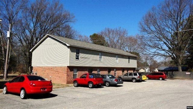 427 Mount Pelia Rd, Martin, TN for sale - Building Photo - Image 2 of 6