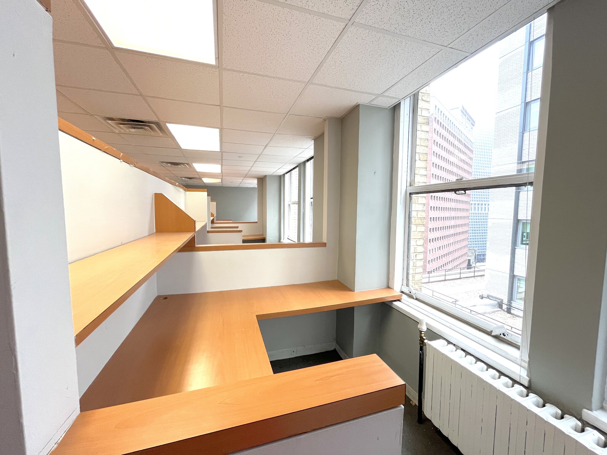 11 Hanover Sq, New York, NY to rent Interior Photo- Image 1 of 11