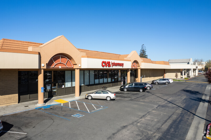 215-277 W Jackson St, Hayward, CA for rent - Building Photo - Image 1 of 8