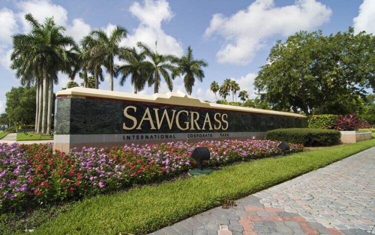 501 - 599 Sawgrass Corporate Parkway, Sunrise, FL to rent Building Photo- Image 1 of 9