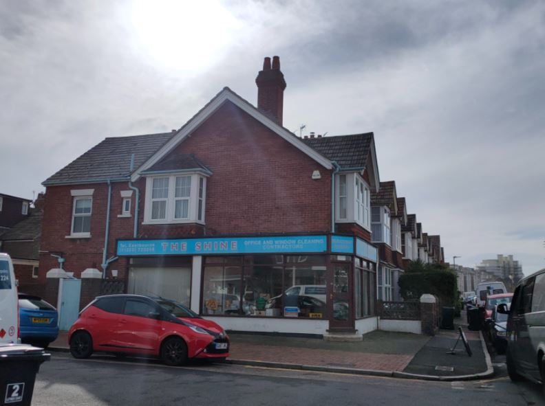 56 Latimer Rd, Eastbourne for sale Primary Photo- Image 1 of 1