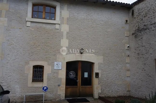 Location Bureaux 140 m²