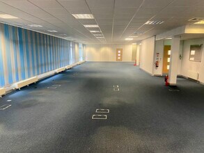 Kingsway, Burnley to rent Interior Photo- Image 1 of 7