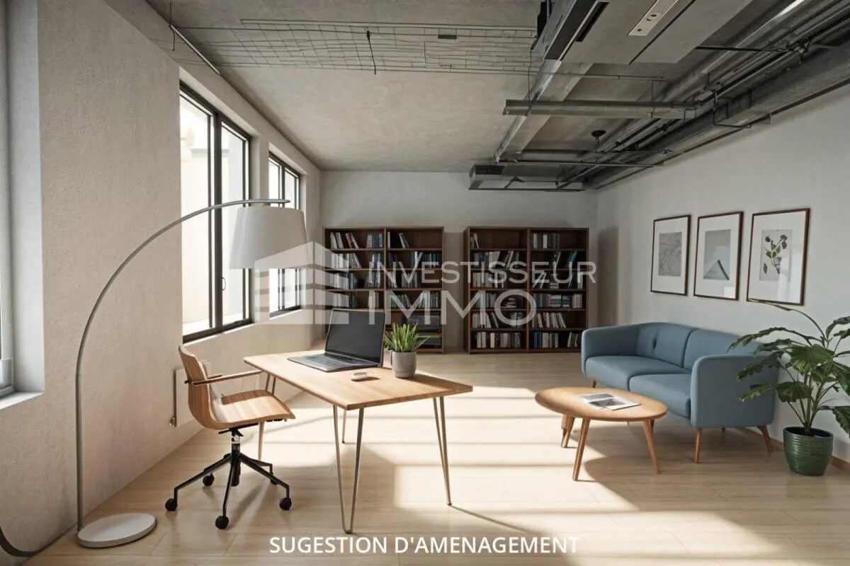 Office in Malakoff to rent Interior Photo- Image 1 of 7