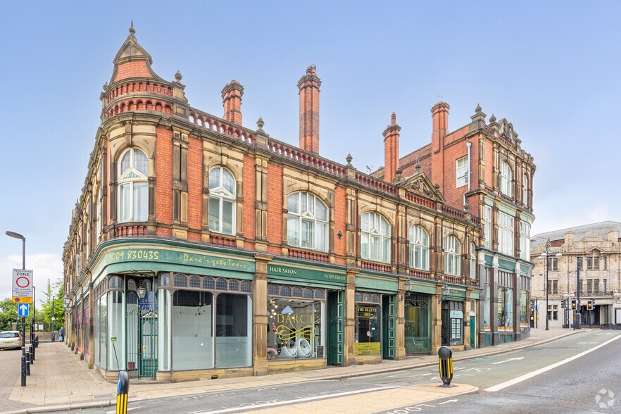 Corporation St, Rotherham to rent - Building Photo - Image 3 of 5