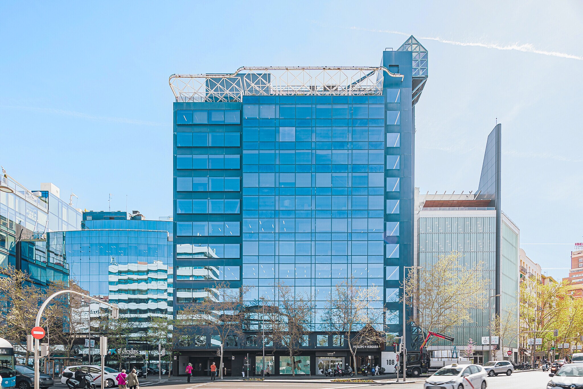 Calle del Príncipe de Vergara, 108, Madrid, Madrid to rent Primary Photo- Image 1 of 5
