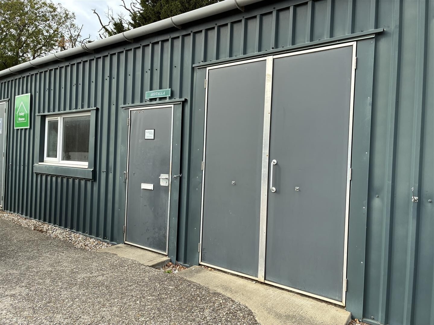 London Rd, Black Notley to rent Building Photo- Image 1 of 6