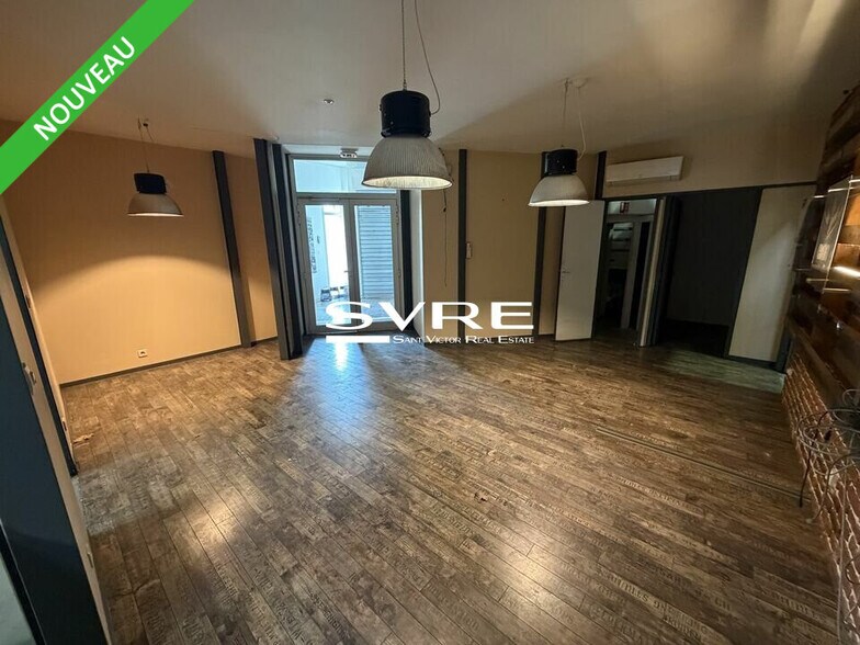 Retail in Aubagne to rent - Interior Photo - Image 3 of 11