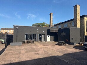 80 High St, Cambridge to rent Building Photo- Image 1 of 5