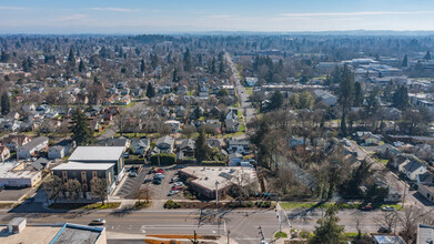 960 Broadway St NE, Salem, OR - aerial  map view - Image1