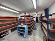 Unit 17, Tait Road Industrial Estate, Croydon, London CR0 2DP 4