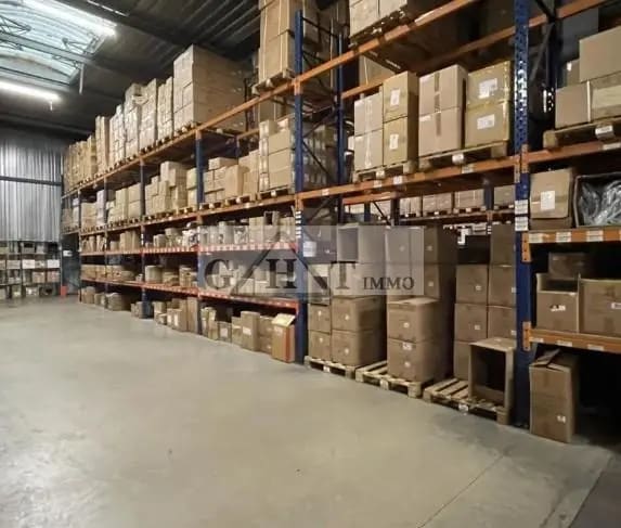 Vente Entrepôt 580 m² - Photo 1