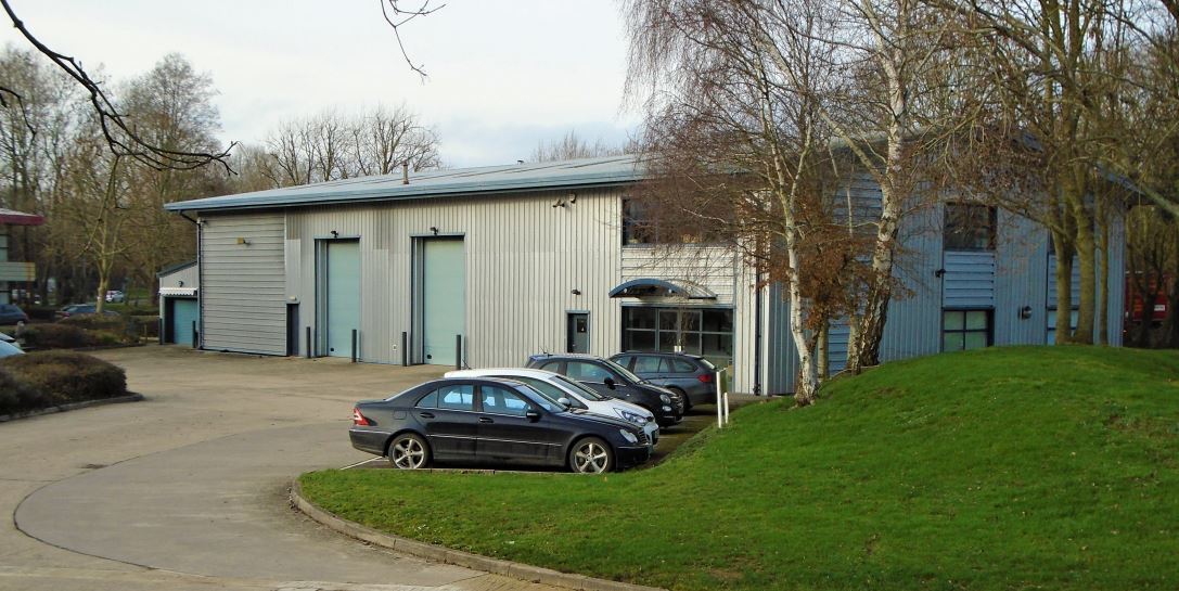 Epsom Rd, Trowbridge to rent Primary Photo- Image 1 of 2