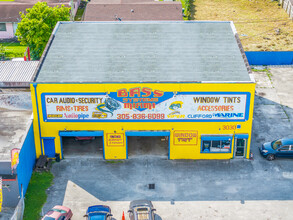 3030 NW 79th St, Miami, FL for rent Building Photo- Image 1 of 28