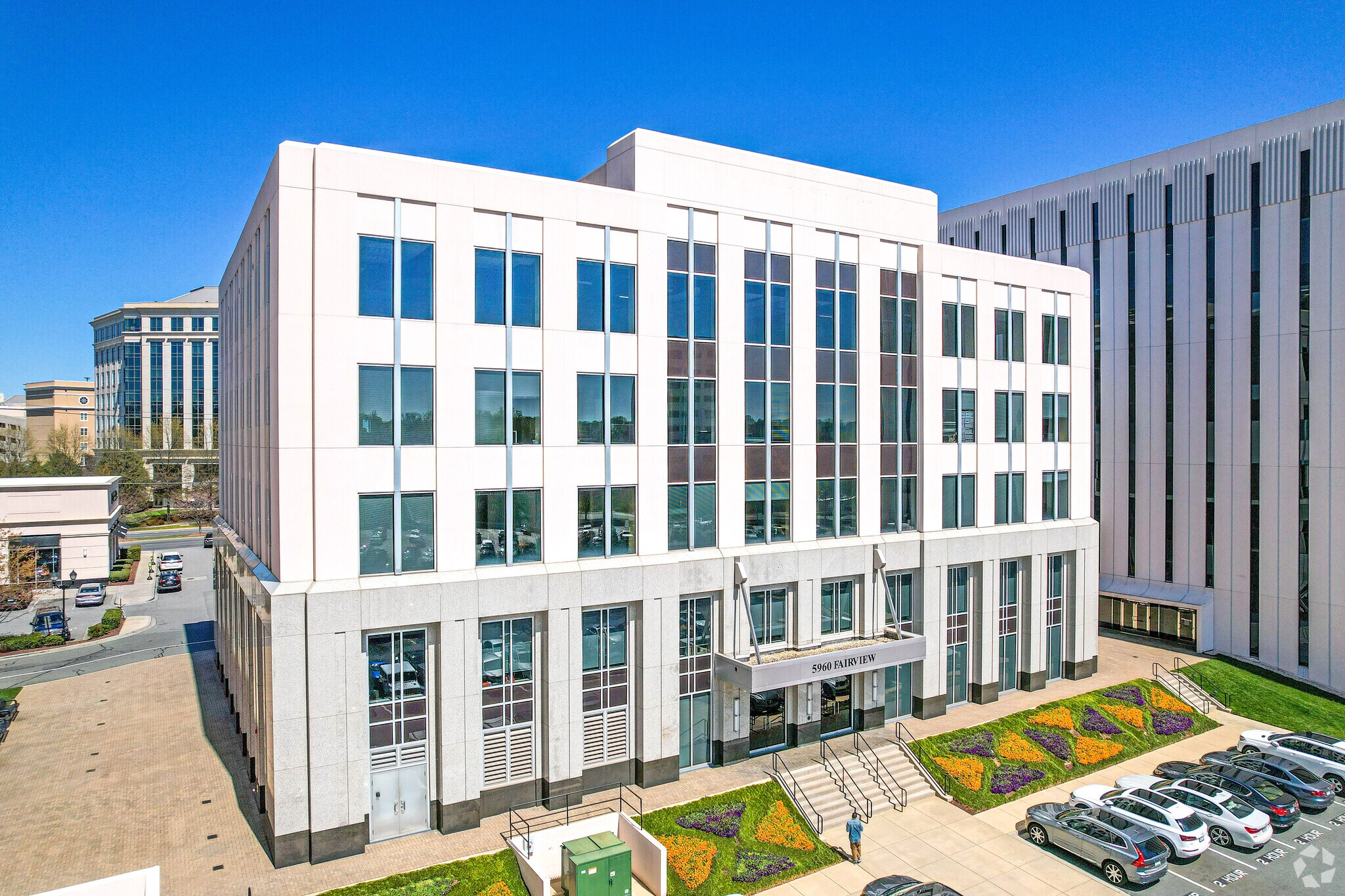 5960 Fairview Rd, Charlotte, NC to rent Building Photo- Image 1 of 13