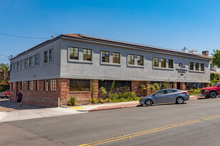 La Jolla Professional Building - Commercial Property