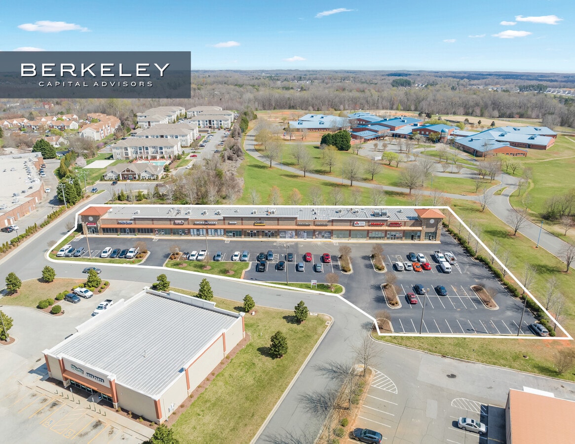 19051939 Nc119 Hwy S, Mebane, NC 27302 UK