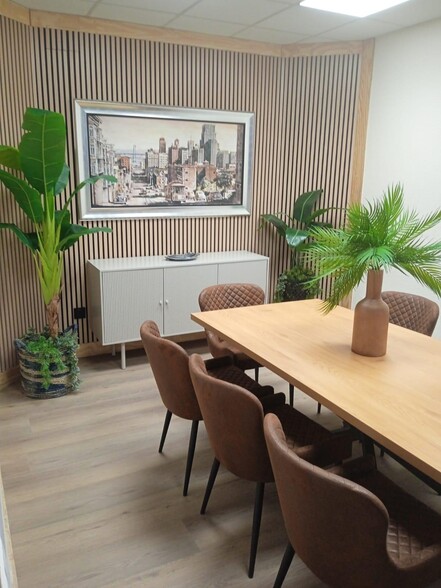 Paseo John Lennon, 12, Getafe, Madrid to rent - Primary Photo - Image 1 of 13