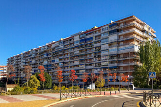 Calle Princesa Doña Sofía, 1, Alcorcón, Madrid for rent Primary Photo- Image 1 of 3