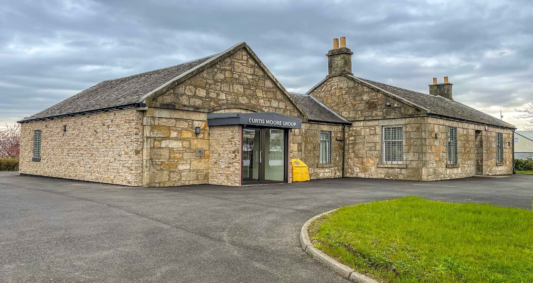 69 Queen Elizabeth Ave, Glasgow for sale Building Photo- Image 1 of 1