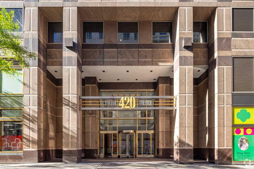 420 Fifth Ave, New York, NY to rent - Building Photo - Image 1 of 8