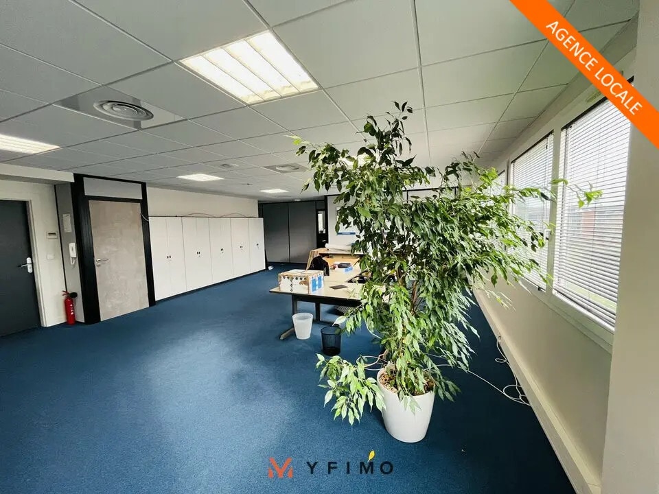 Vente Bureaux 810 m² - Photo 1