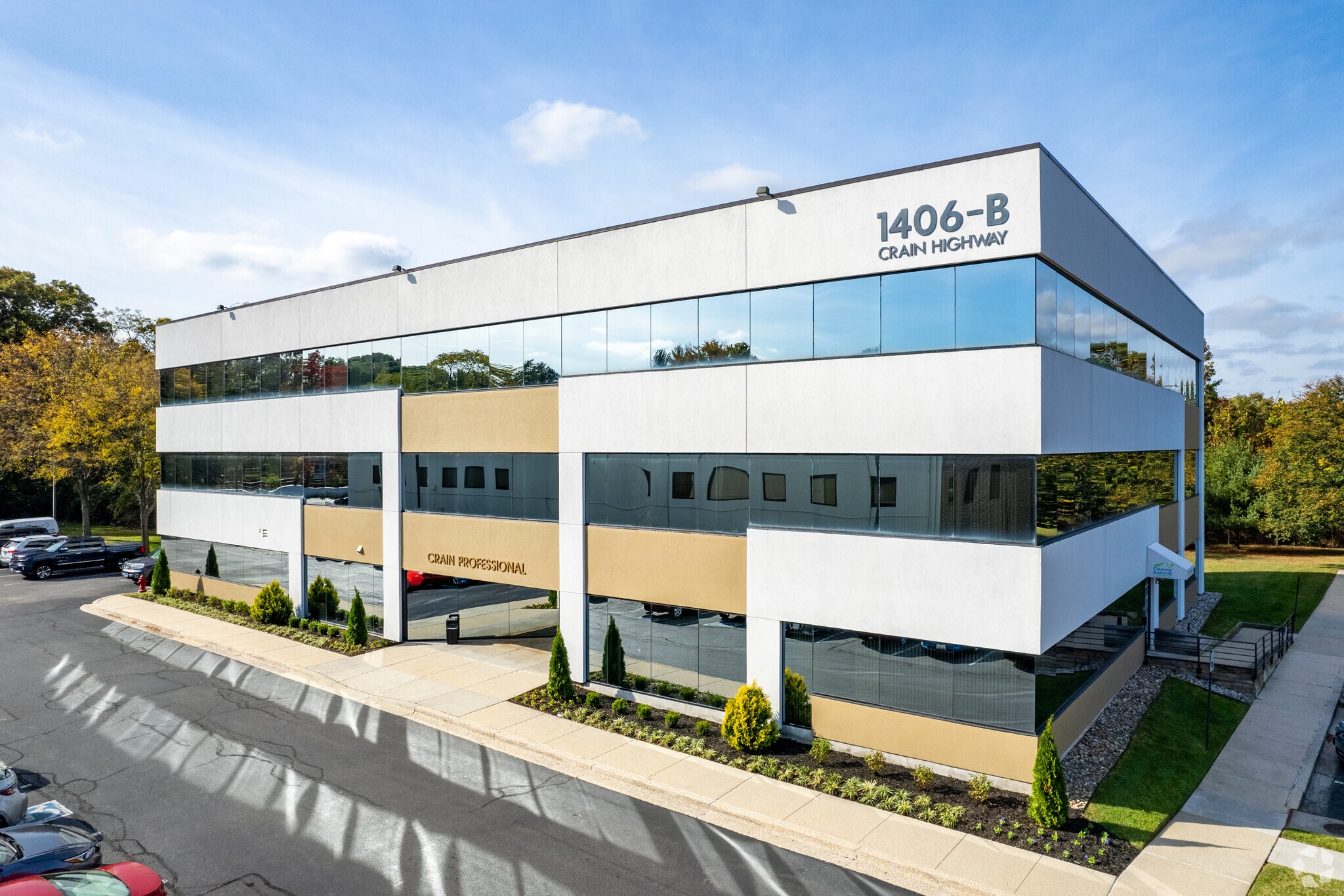 1406B S Crain Hwy, Glen Burnie, MD to rent Primary Photo- Image 1 of 6