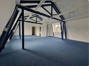 East St, Titchfield to rent Interior Photo- Image 2 of 4