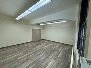 143-147 Essex St, Haverhill, MA for rent Interior Photo- Image 2 of 3